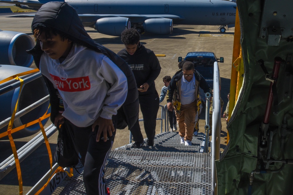 117th Air Refueling Wing hosts an AIM Flight