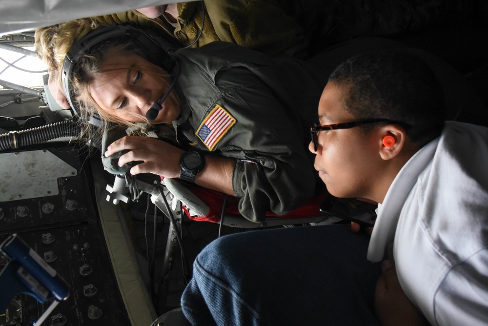 117th Air Refueling Wing hosts an AIM Flight