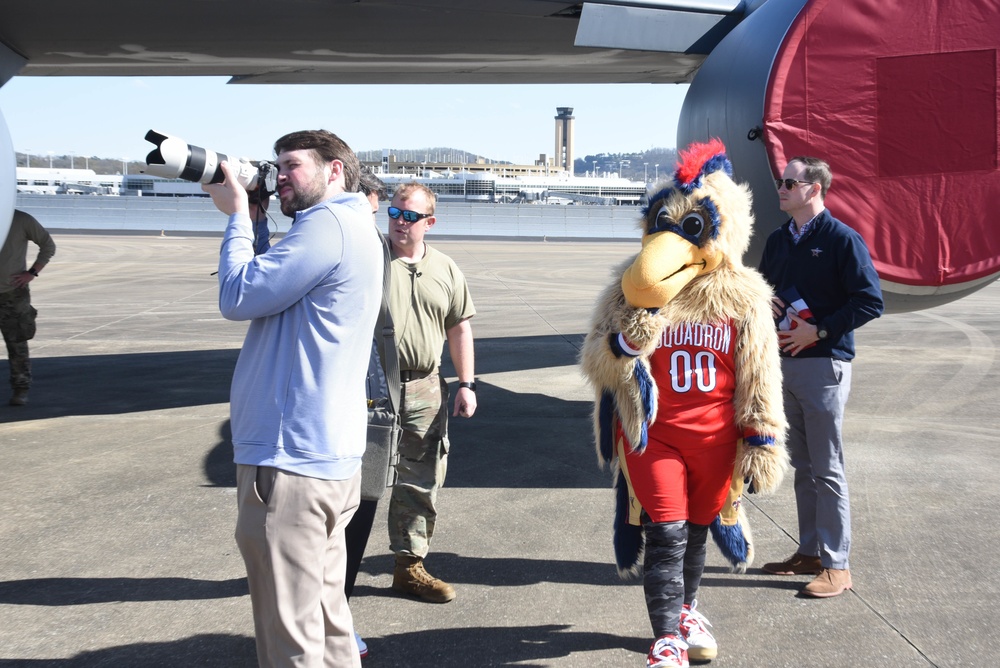 Birmingham Squadron Visits 117th Air Refueling Wing