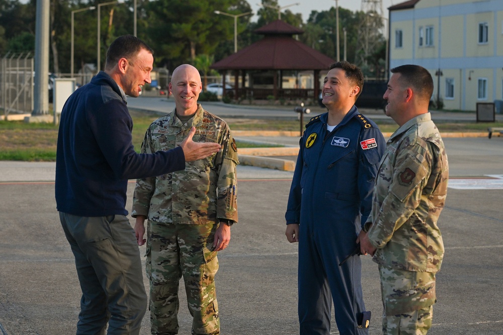 Incirlik AB leaders welcome DCOM USAFE-AFAFRICA
