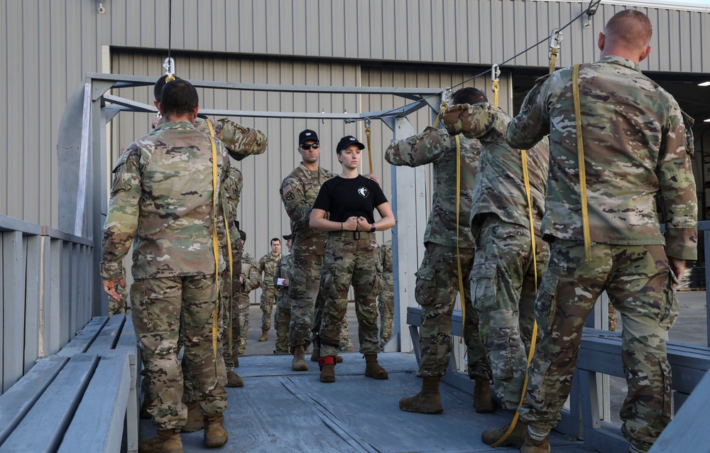 346th Tactical Psychological Operations Company Airborne Jump