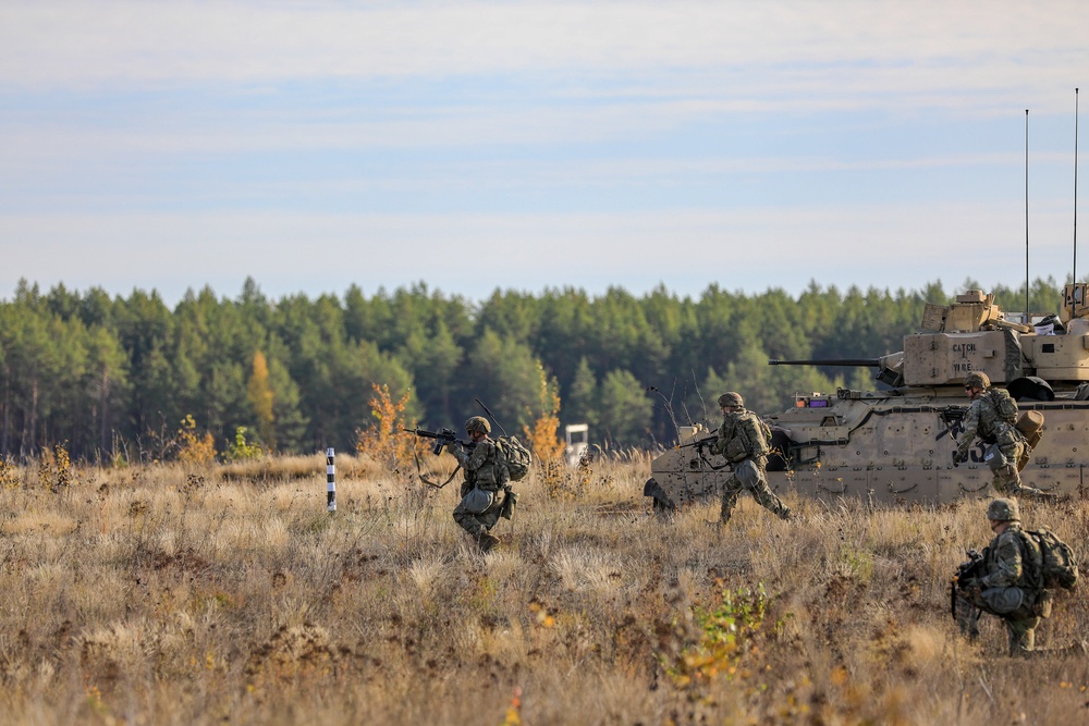 1-66 AR Train to Fight in Lithuania Live-Fire