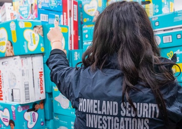 HSI assists in serving search warrant