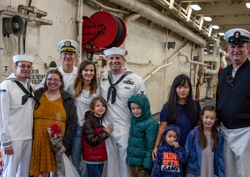 USS Arlington returns to Norfolk, Virginia after seven-month deployment