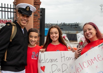 USS Arlington returns to Norfolk, Virginia after seven-month deployment