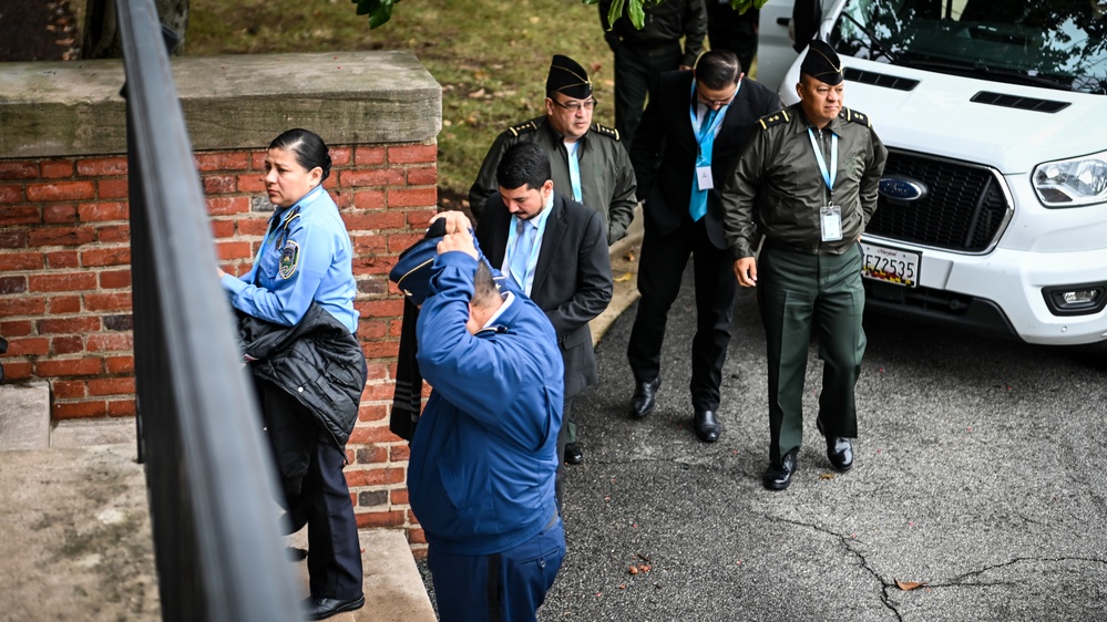 Honduraan CDN Visits the IADC