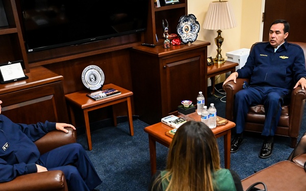 Honduraan CDN Visits the IADC