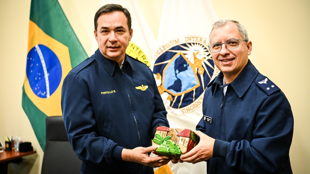 Honduraan CDN Visits the IADC