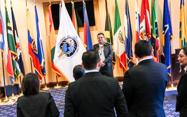 Honduraan CDN Visits the IADC