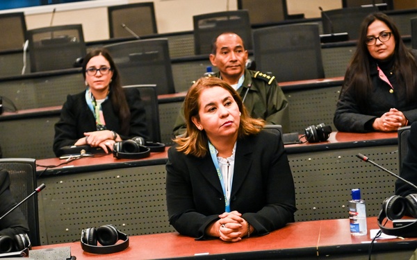 Honduraan CDN Visits the IADC