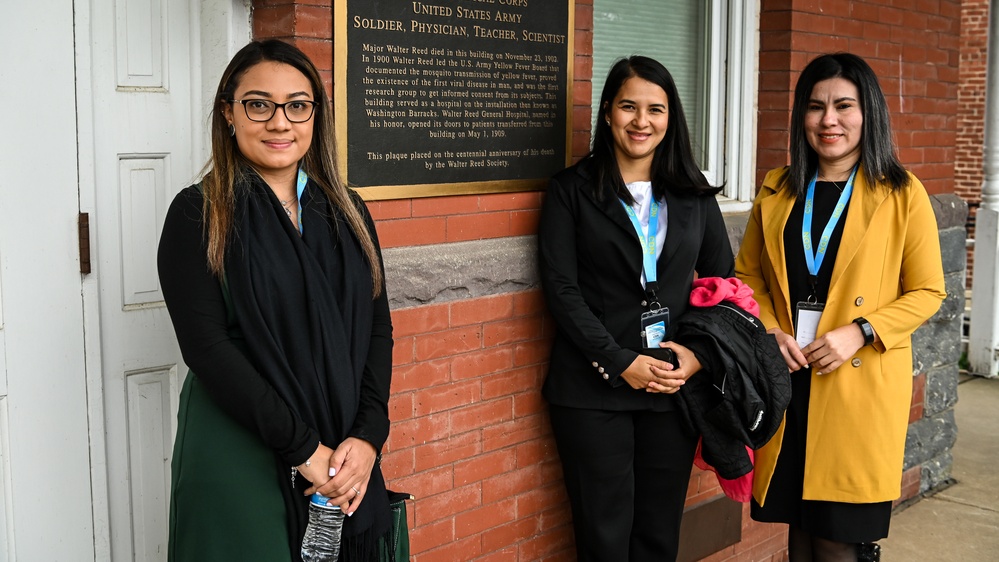 Honduraan CDN Visits the IADC