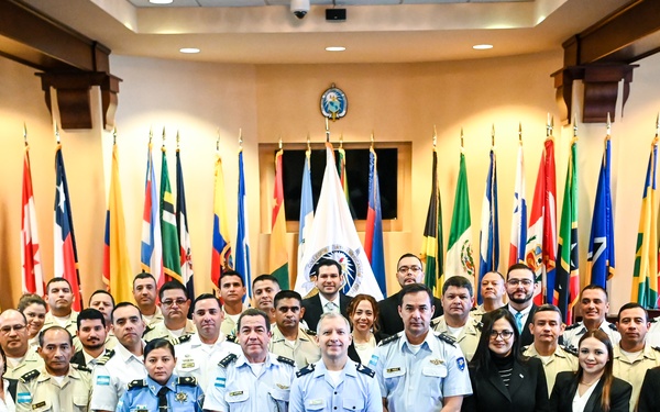 Honduraan CDN Visits the IADC