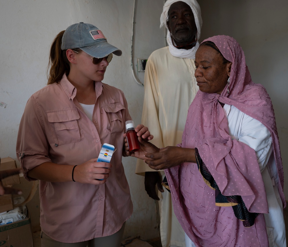 AB 201 donates medical supplies to local Agadez women’s clinic