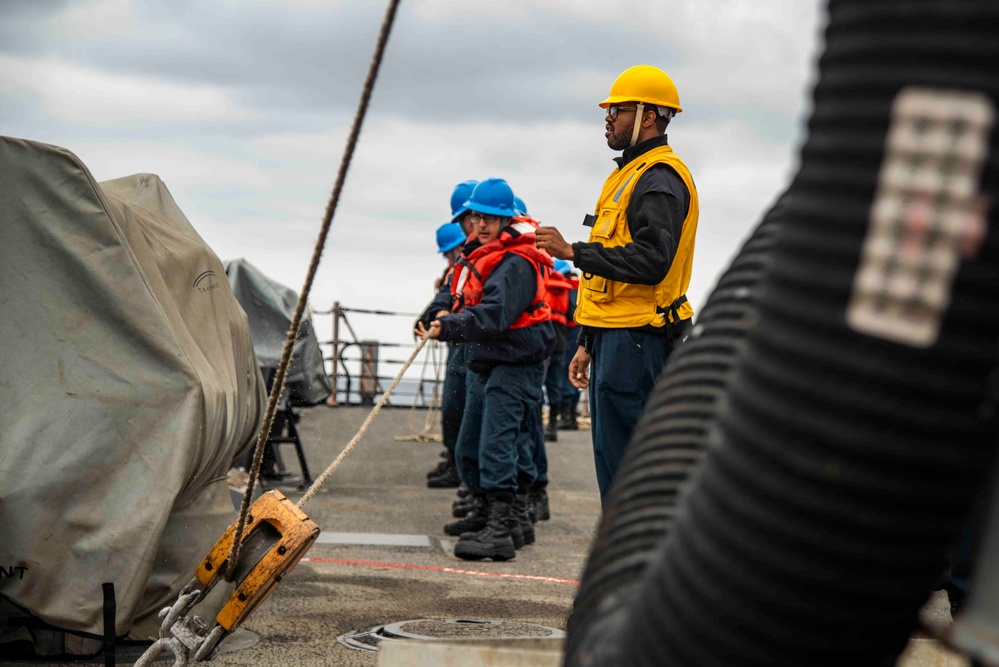 Chung-Hoon Replenishment at Sea