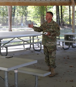 412th Chaplain ministers to Soldiers