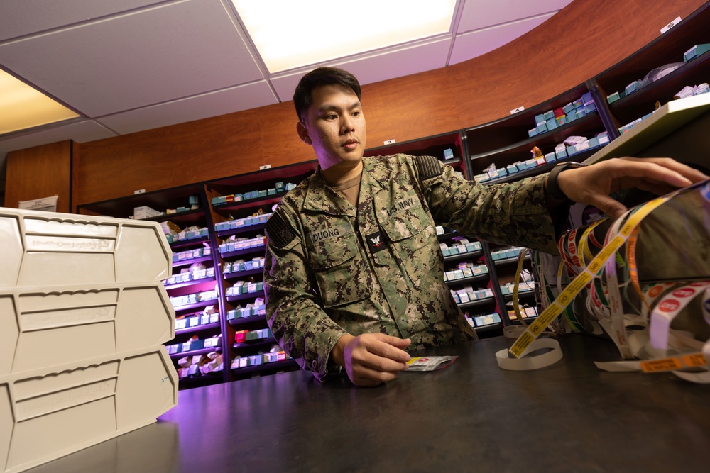 NMRTC, Bethesda, Recognizes National Pharmacy Technician Day