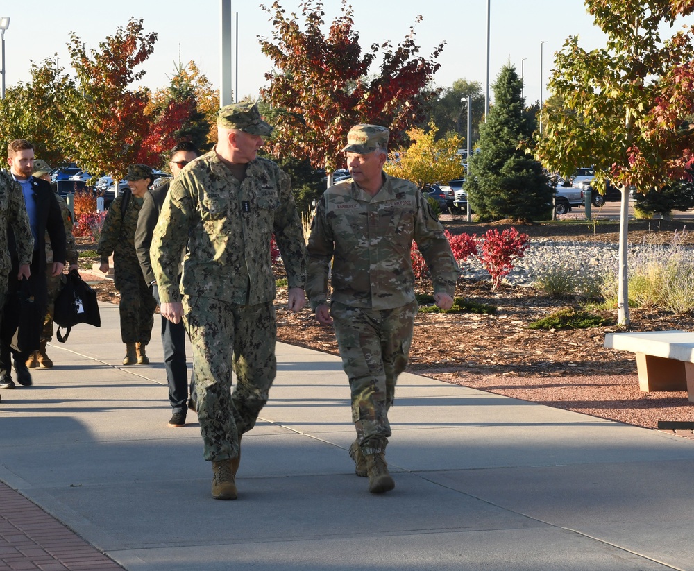 VCJCS Visits Commands' Headquarters