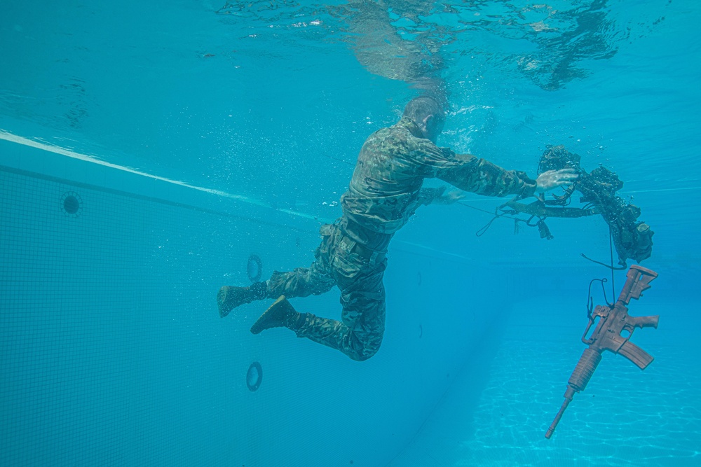 Lightning Academy JOTC #01-23 - Combat Water Survival Assessment