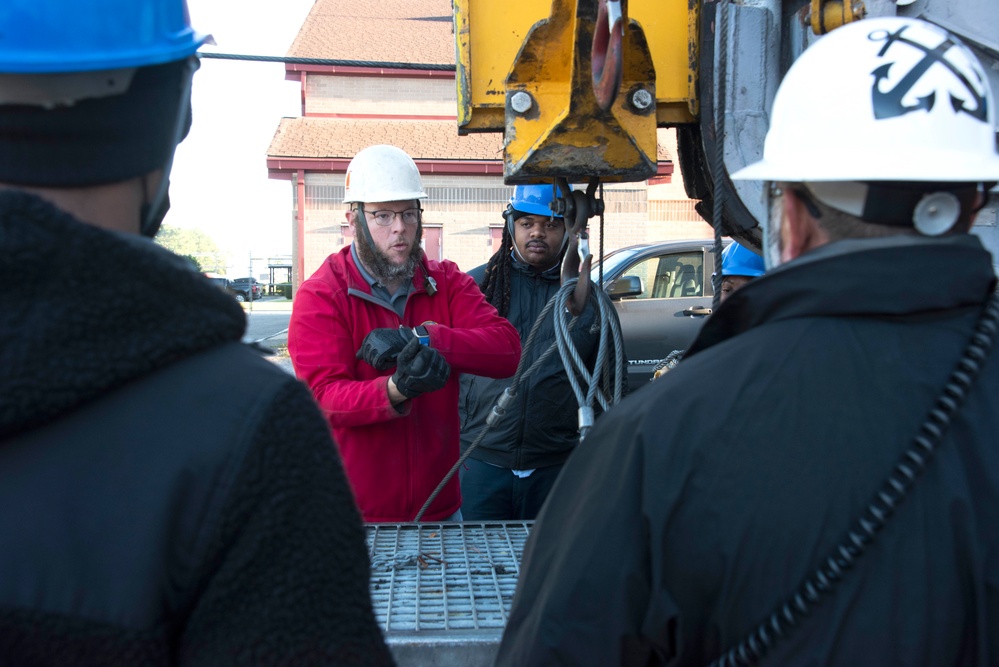 MSC UNREP Training Center Keeps CIVMARs Ready to Sail