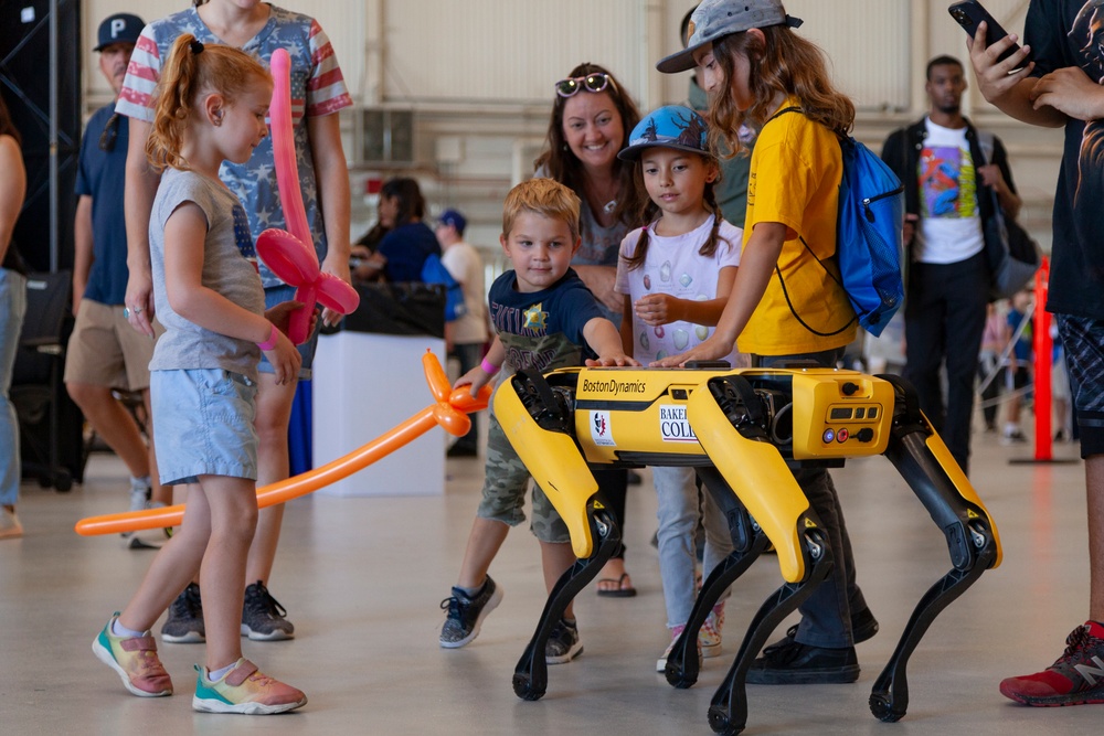 Edwards AFB hosts 2022 Aerospace Valley Open House, Air Show and STEM Expo