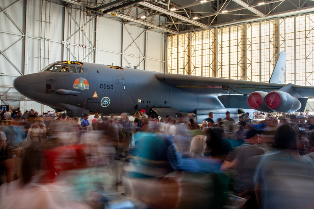 Edwards AFB hosts 2022 Aerospace Valley Open House, Air Show and STEM Expo