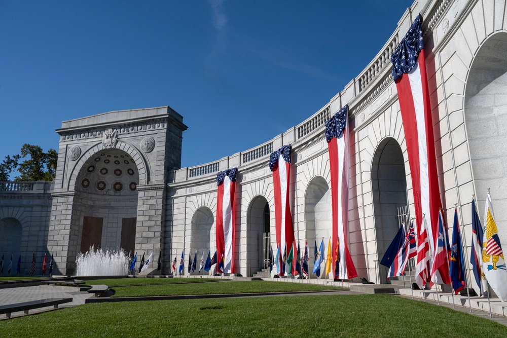 SECDEF Hosts 25th Anniversary Ceremony for Military Women's Memorial