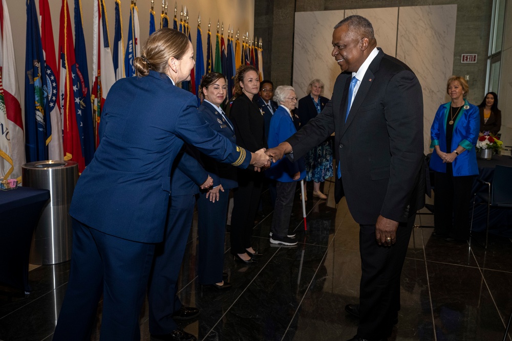 SECDEF Hosts 25th Anniversary Ceremony for Military Women's Memorial