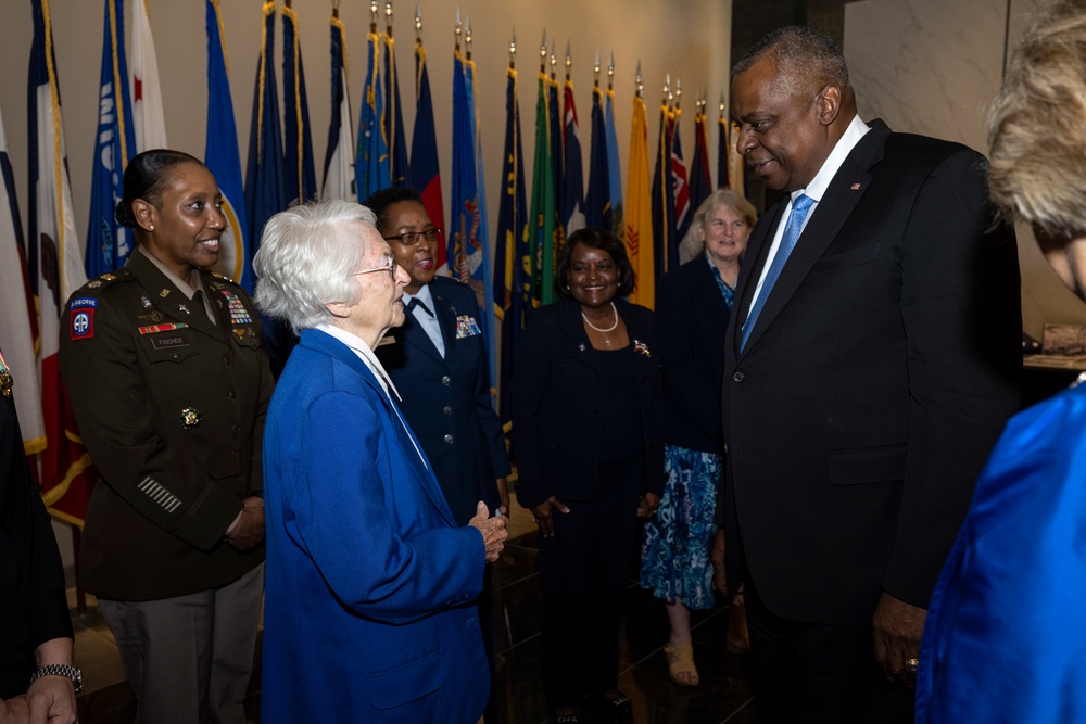 SECDEF Hosts 25th Anniversary Ceremony for Military Women's Memorial