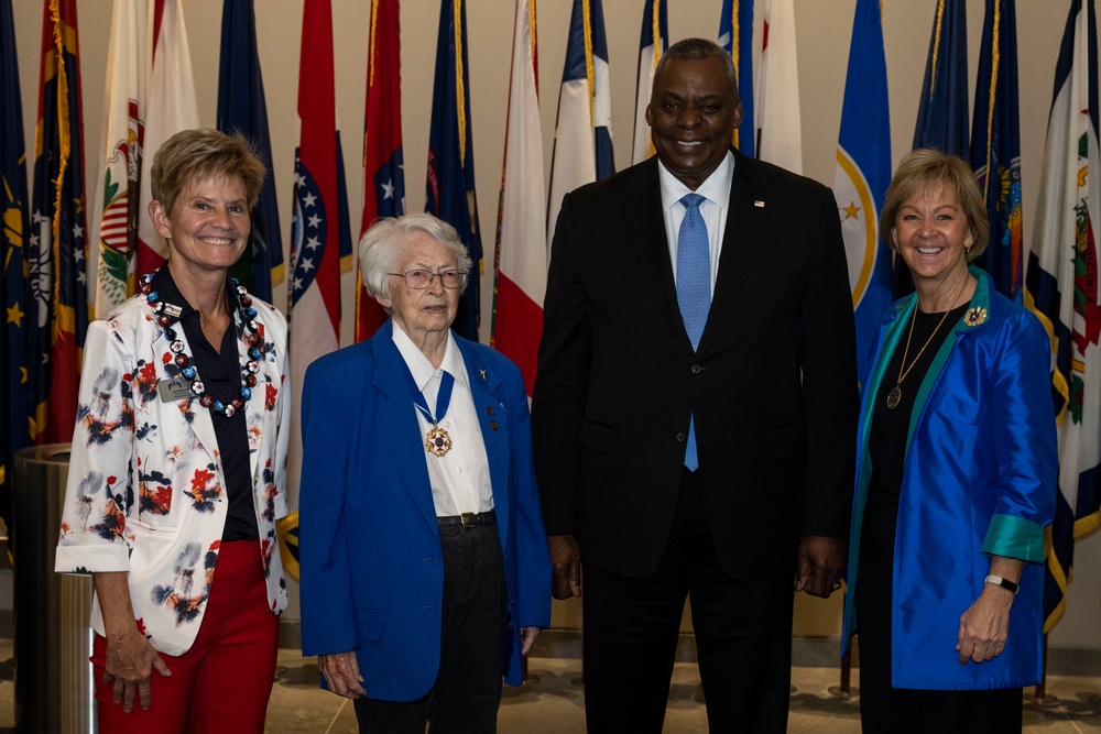 SECDEF Hosts 25th Anniversary Ceremony for Military Women's Memorial