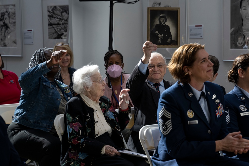 SECDEF Hosts 25th Anniversary Ceremony for Military Women's Memorial