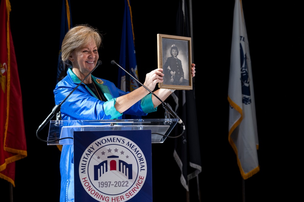 SECDEF Hosts 25th Anniversary Ceremony for Military Women's Memorial