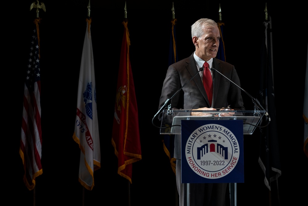 SECDEF Hosts 25th Anniversary Ceremony for Military Women's Memorial