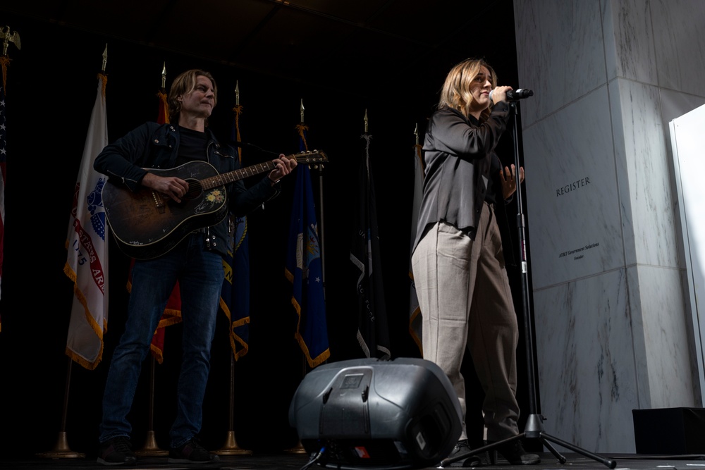 SECDEF Hosts 25th Anniversary Ceremony for Military Women's Memorial