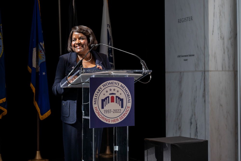 SECDEF Hosts 25th Anniversary Ceremony for Military Women's Memorial