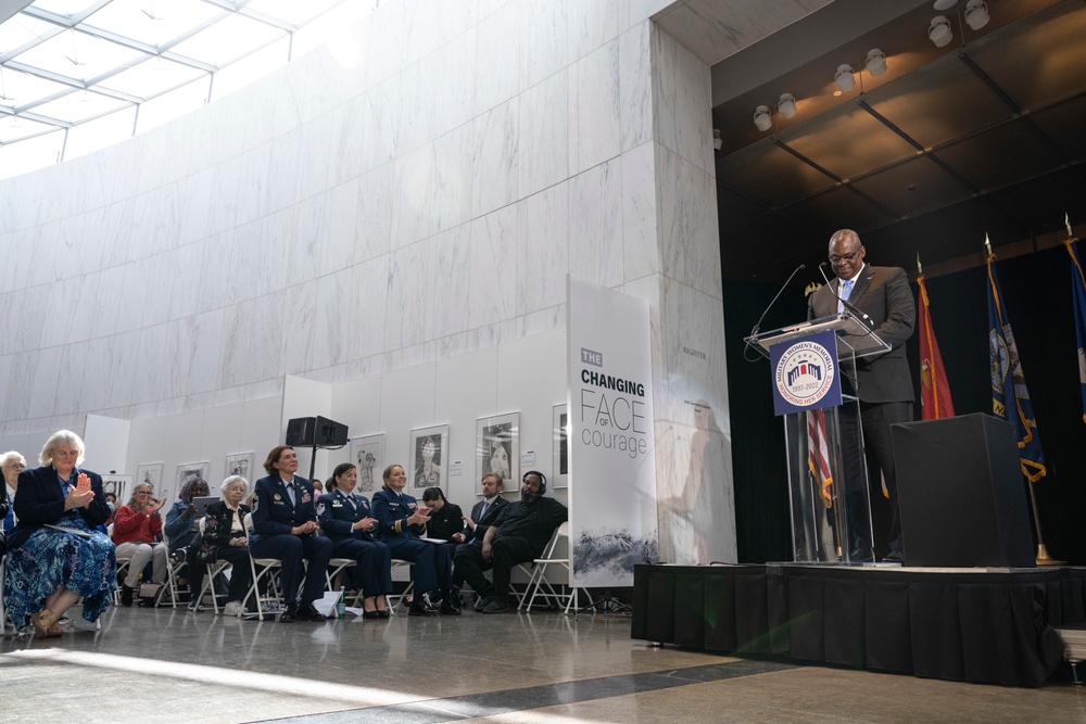 SECDEF Hosts 25th Anniversary Ceremony for Military Women's Memorial