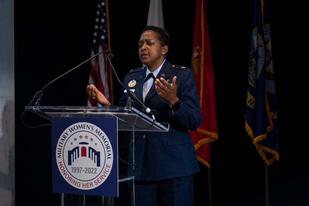 SECDEF Hosts 25th Anniversary Ceremony for Military Women's Memorial