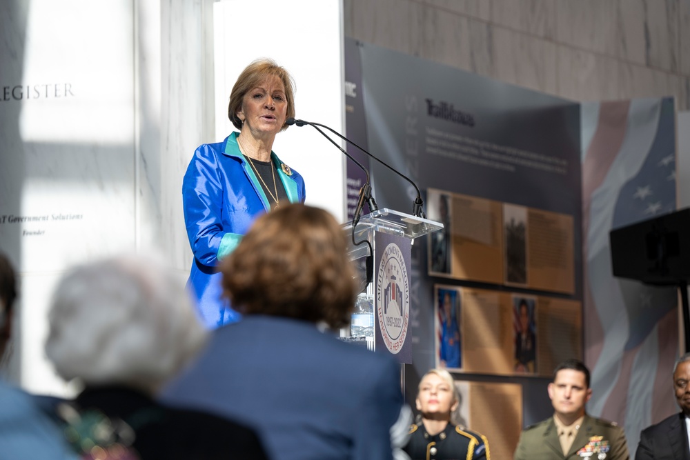 SECDEF Hosts 25th Anniversary Ceremony for Military Women's Memorial