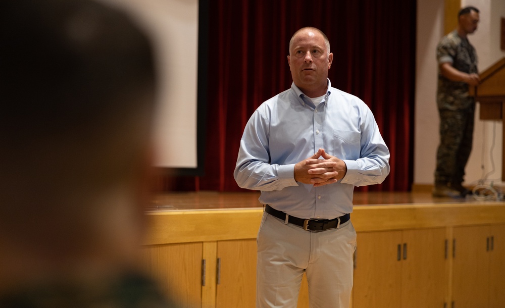 III MIG Marines Attend A Brief  On MCDP 8