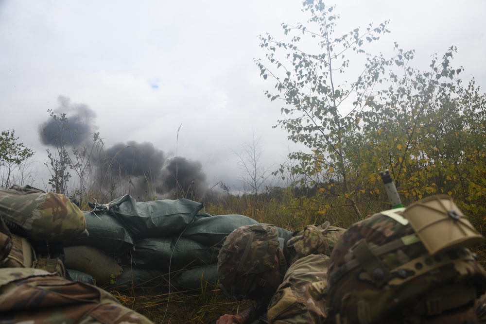 1/2 CR conduct Squad Live Fire