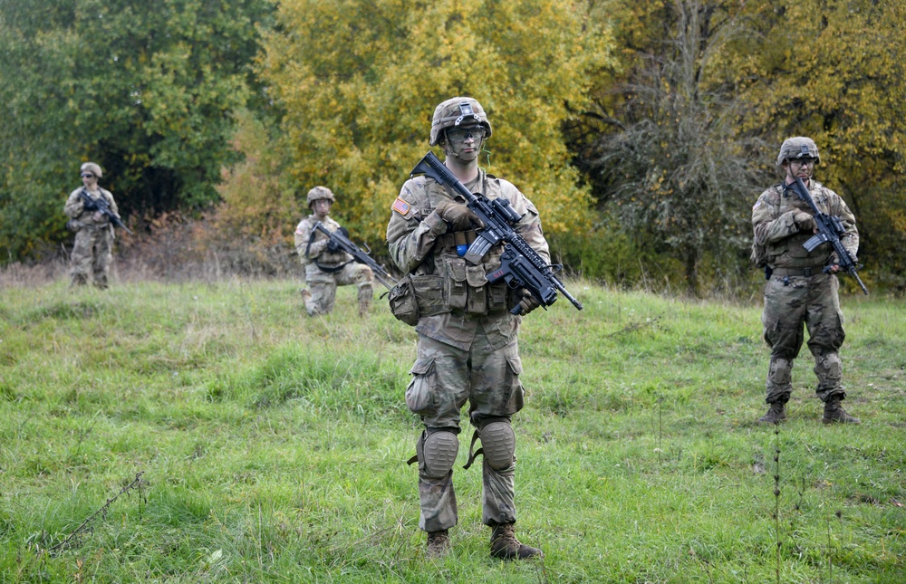 DVIDS - Images - 1/2 CR conduct Squad Live Fire [Image 18 of 23]