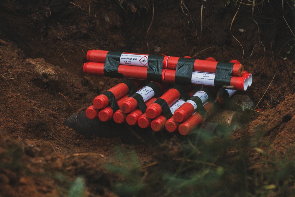 USAG Bavaria Fire Department Detonates Unexploded Ordnance in GTA