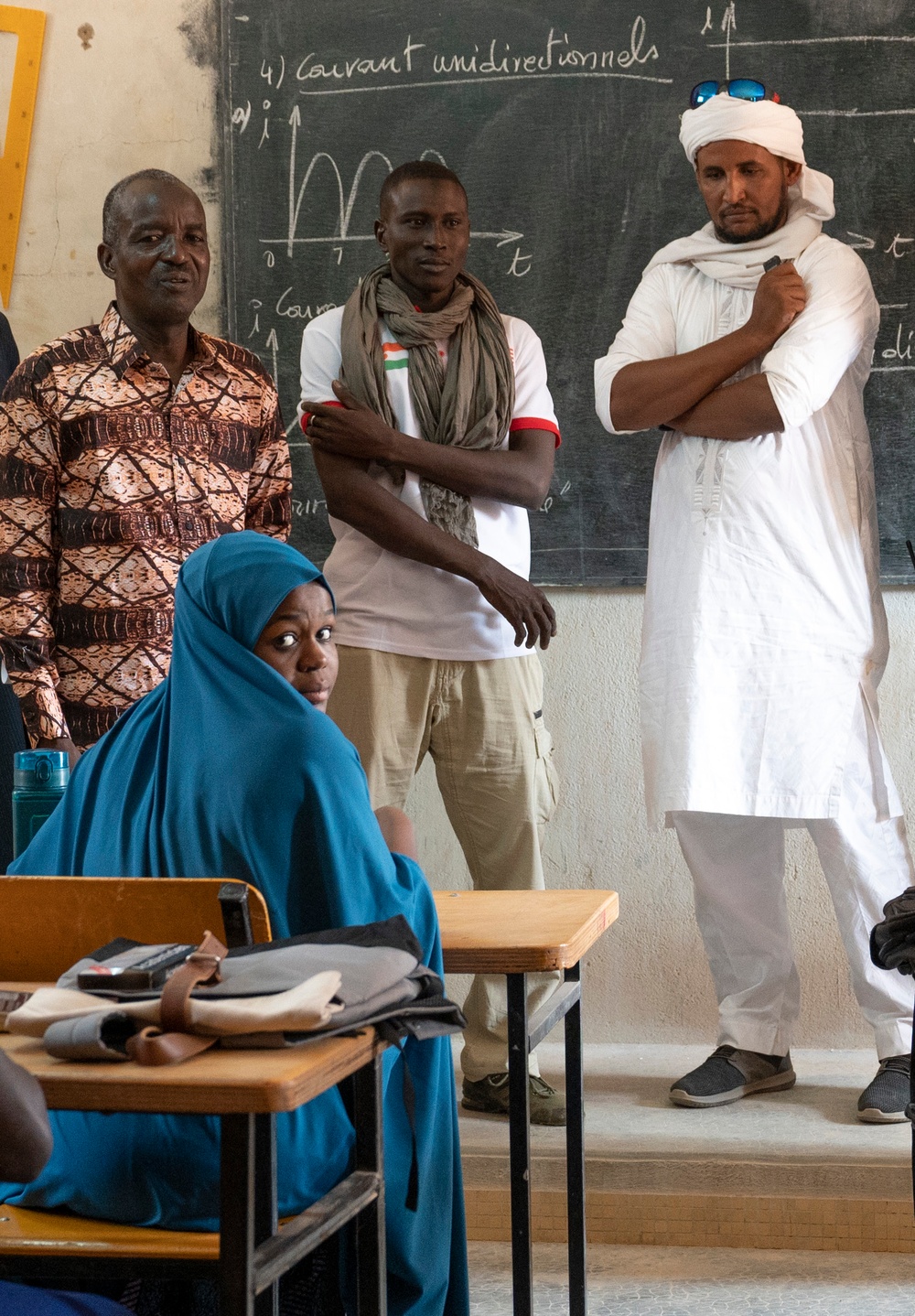 AB 201 donates mattresses to Agadez Mining School