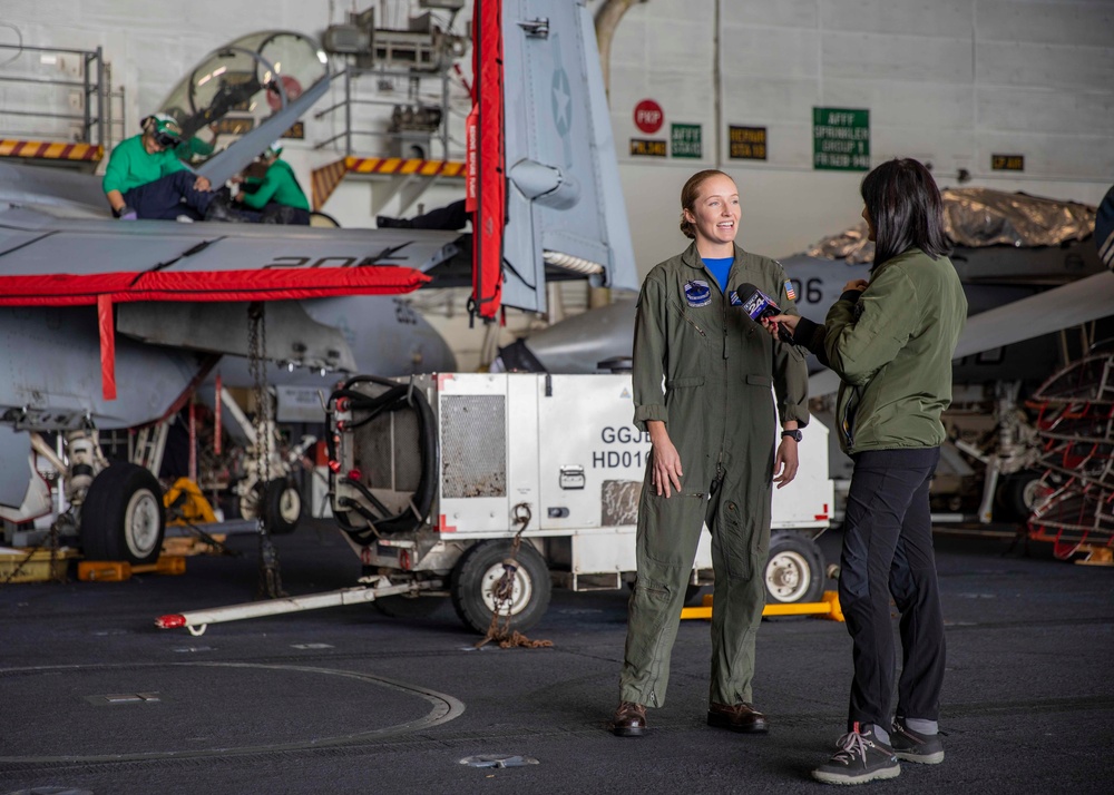 USS George H.W. Bush Distinguished Visitors