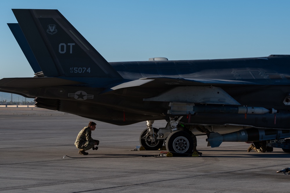 Load Crew of the Quarter Competition