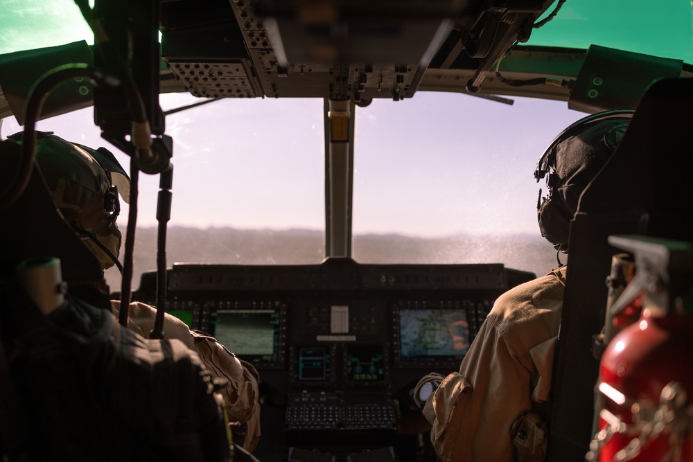 WTI 1-23: UH-1Y Venom Day Guns Live Fire