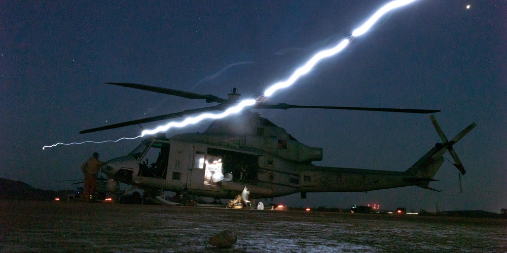 WTI 1-23: UH-1Y Venom Day Guns Live Fire