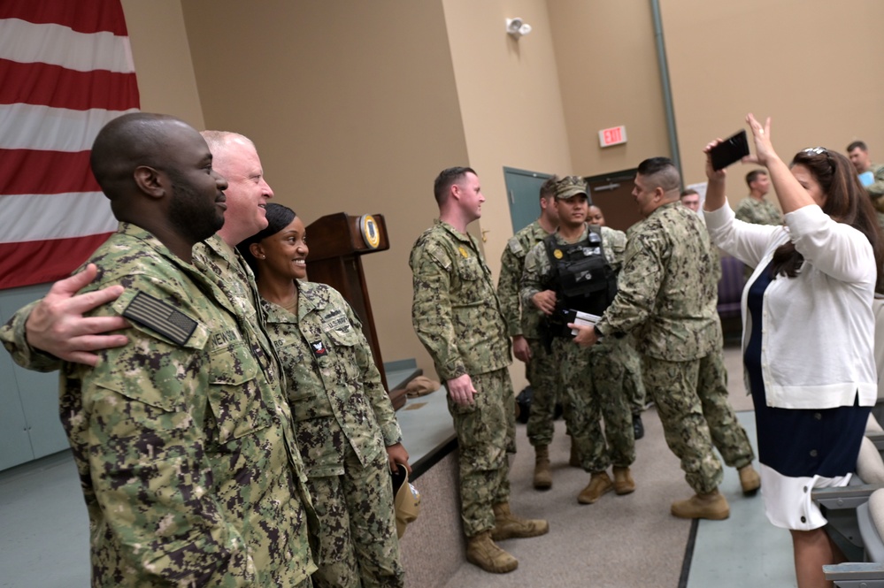 Master Chief Petty Officer of the Navy James Honea Visits Naval Station Mayport