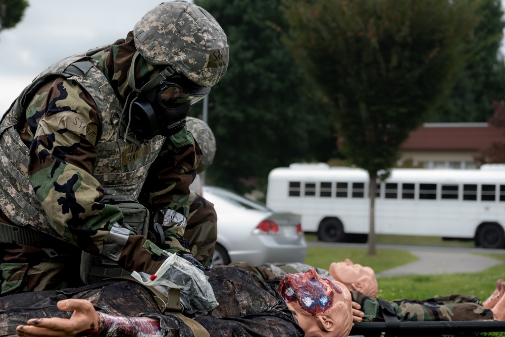 Yokota Airmen simulate mass casualty response