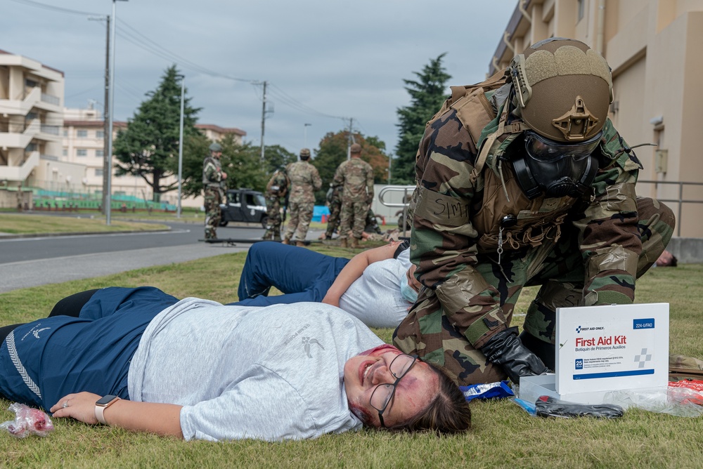 Yokota Airmen simulate mass casualty response