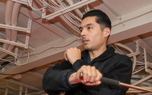 USS Tripoli Sercurity Reaction Class